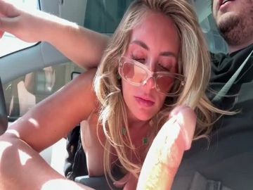 OnlyFans - Bonnie Blue - Gets Caught Cumming In Public Car Sex