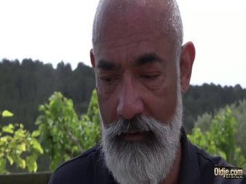 Oldje - Molly Cute - Cute Distraction - Episode 933