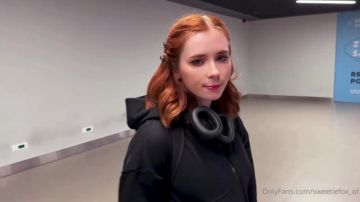 OnlyFans Sweetie Fox - Special Flight And Passionate Hotel Adventure