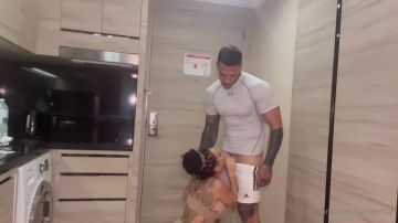 Danae Mari - Hot Hardcore Workout Fuck With Trainer In The Gym