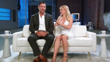 Danielle Renae - Bride Gets Gangbanged While Hubby Watches