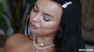 Payton Preslee - The Mermaid Milf With the Mightiest Tits on the Block 04 12 2025