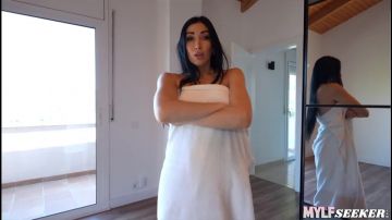 Clea Gaultier - My French Stepmom 10 01 2026