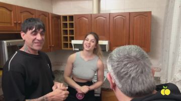 Keila Bassi - My Husband Is A Tightwad So I Had To Take Care Of The Tip