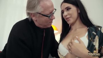 Alyssa Bounty - A Dream To Remember