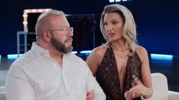 Elania - Hotwife Returns For BBC Double Team 25 04 2026