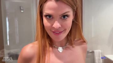 Elly Clutch - Sneaky Shower Sex