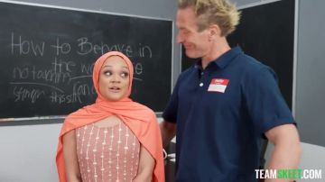 Kiki Cali - This Goes Against Everything I Know… HR Hijabi Girl Finally Lets Loose 15 05 2026