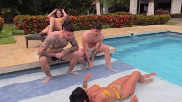 Mariana Martix - Her Friend Got Jealous When She Saw Her With Two Huge Cocks In The Pool