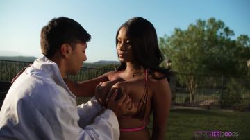 Jezabel Vessir - Moment Sweeter Than Honey