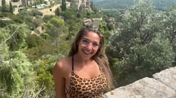 JacquieEtMichelTV Kenza - 30 Years Old The Fantasy Of A Lifetime 2026 10 11