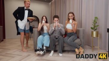 Sofa Weber, Marla Mur - Joe's College Load Trip 15 10 2026