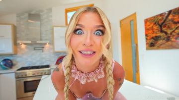 Emma Rosie -  Ultimate Fuck Toy: Emma Rosie's Gangbang 25 10 2026